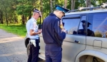 Приставы за один день арестовали в Калуге две машины