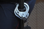 Россиянин зарубил колуном 17-летнюю подругу и получил девять лет колонии