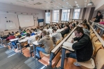 Студентов раскритикованного выпускницей медколледжа попросили дать опровержение