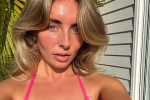 Скандальная порномодель решила снова переспать с десятками студентов