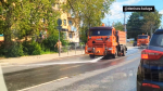В Калуге в жару охлаждают асфальт