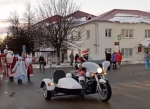 Елку в калужской Медыни открыл Дед Мороз на мотоцикле