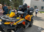 Калужские спасатели поучаствовали в праздниках детства